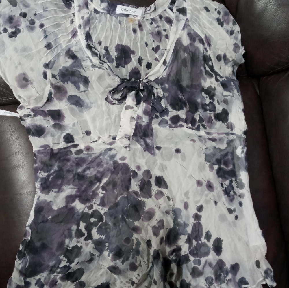 🎃2 for $20 Mix &Match🎃Calvin Klein Sheer White/Purple Watercolor Tie Front top